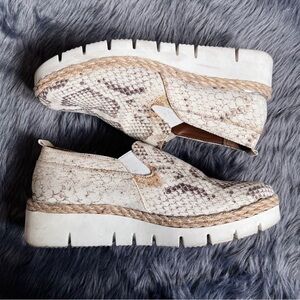 Franco Sarto Cream Snake Serla Slip On Sneakers